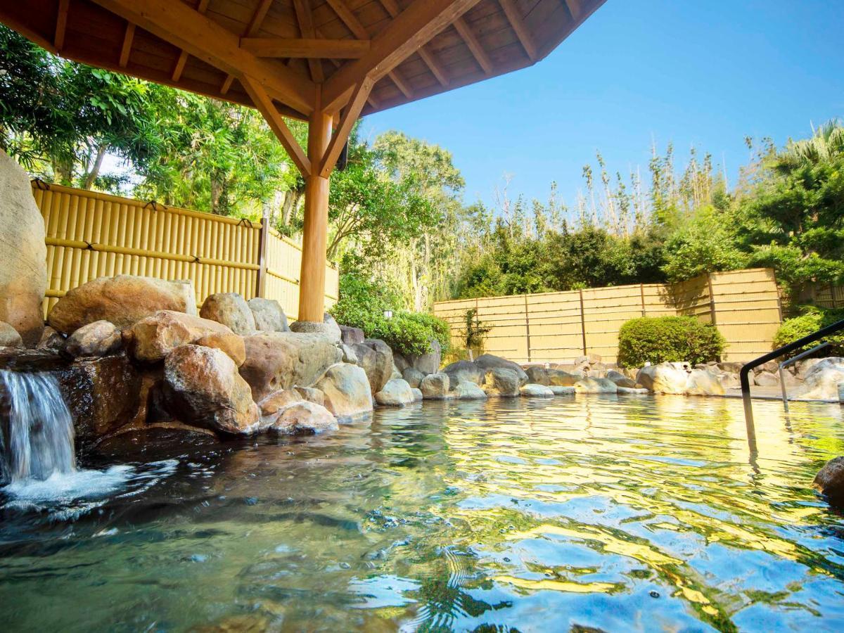 Ooedo Onsen Monogatari Hotel Ranpu Hirado Exterior photo